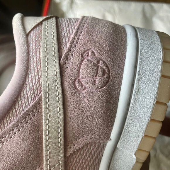Teddy Bear Dunks - Picture 2 of 2